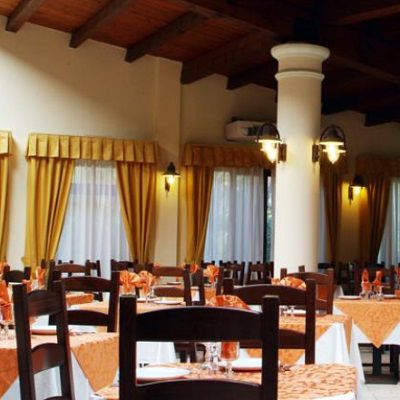 Hotel Fortezza Arborea Bagian luar foto