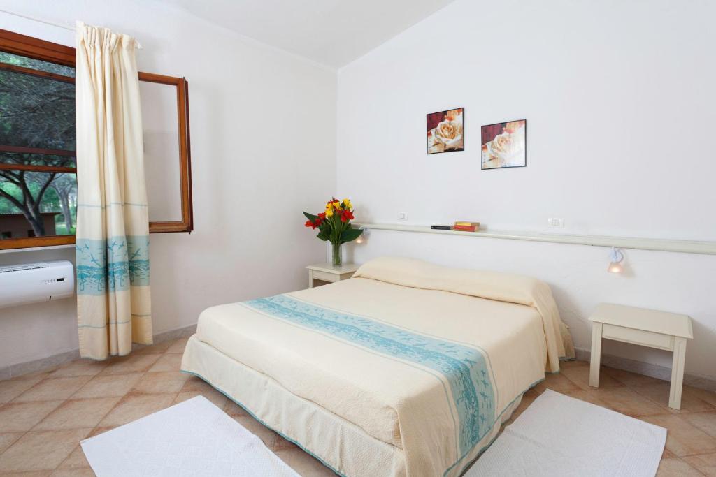 Hotel Fortezza Arborea Bagian luar foto
